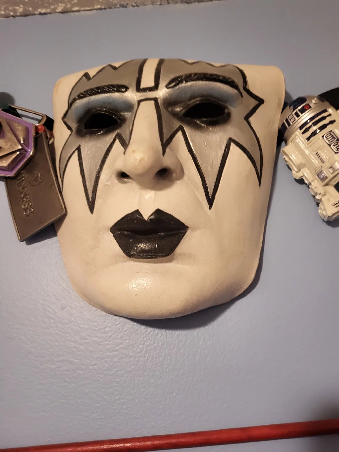 KISS Space man Mask thumbnail