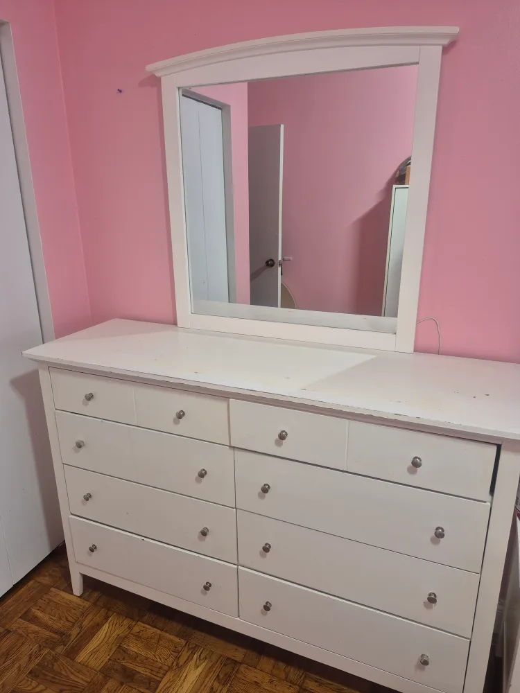 White Dresser with Mirror image indicator(3)