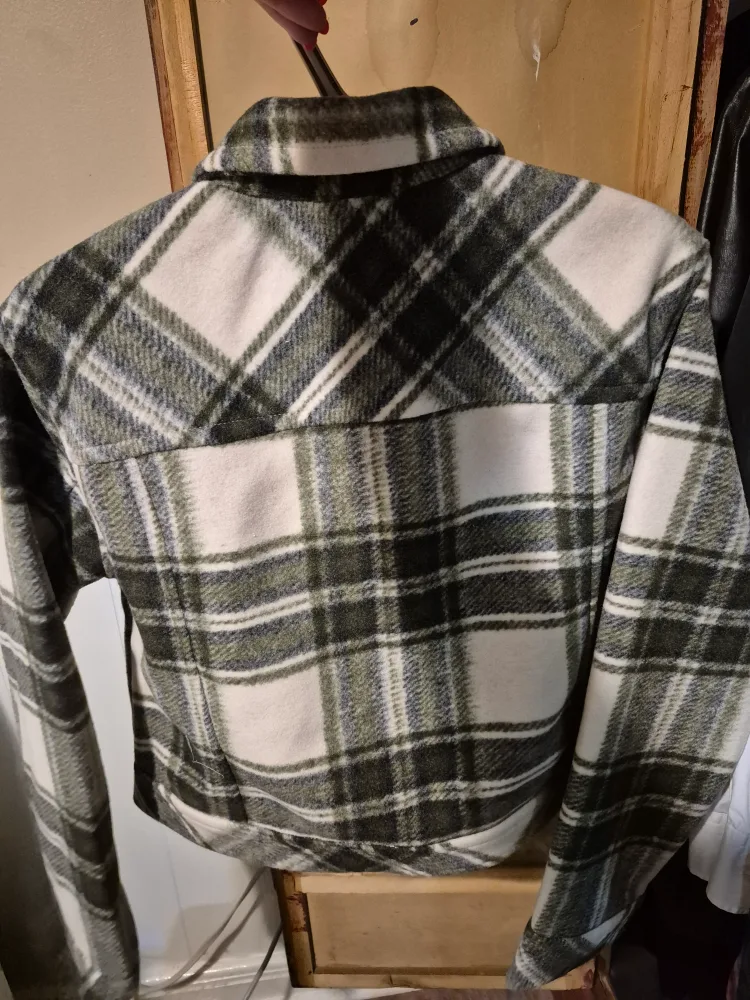 George Plaid Shacket - Size XS, brand new image indicator(2)