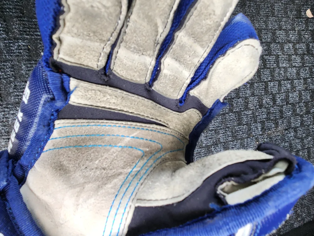 Reebok 6K Kinetic Fit Hockey Gloves image indicator(4)