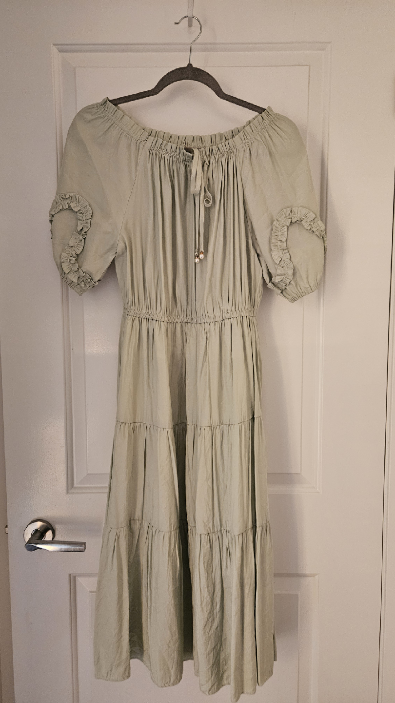 Off-the-shoulder Tiered Dress - Sage Green. Size Medium