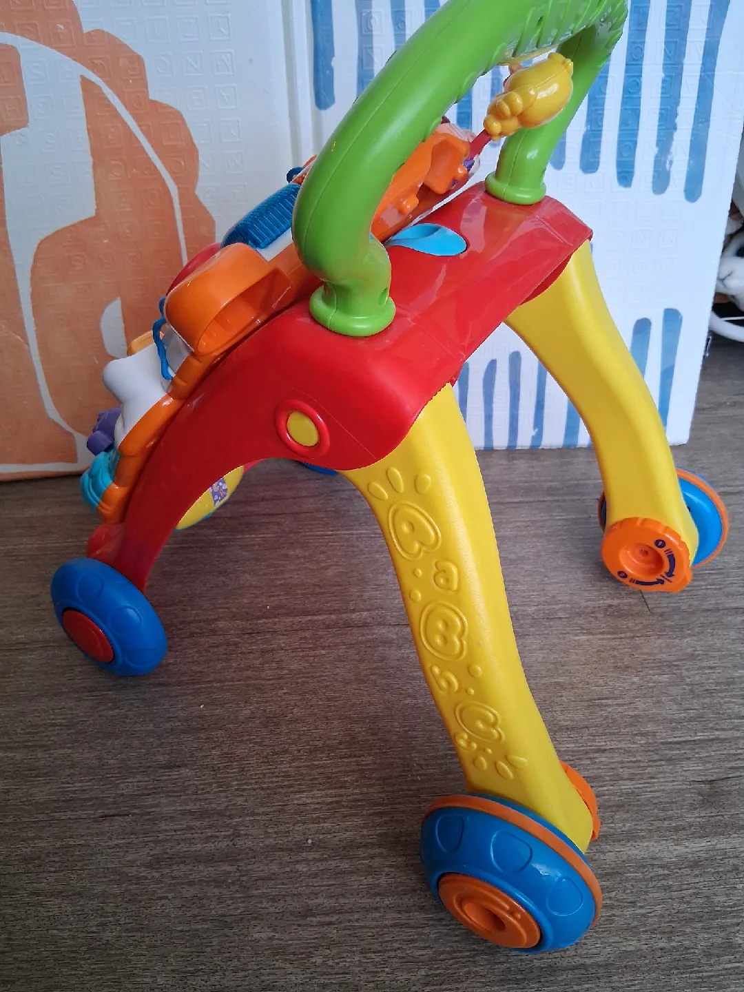 VTech Stroll & Discover Activity Walker image indicator(3)