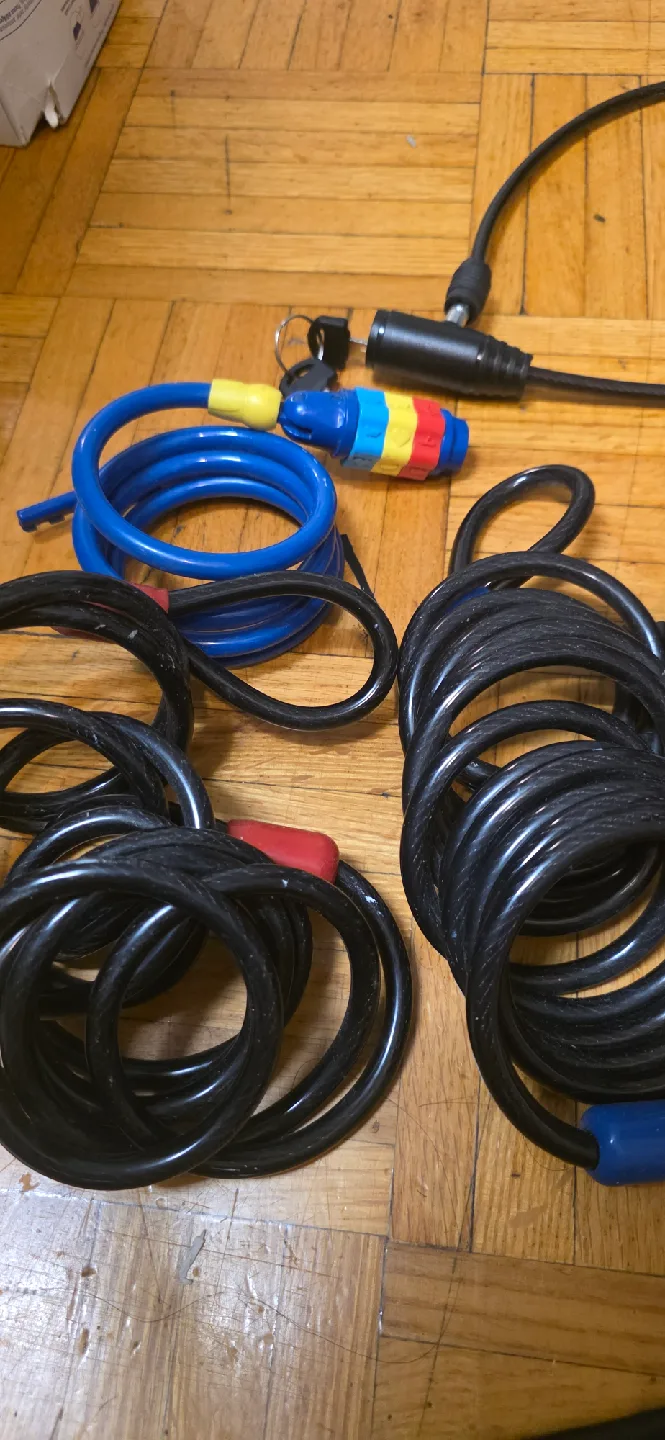 Bike Locks and Lights Bundle thumbnail