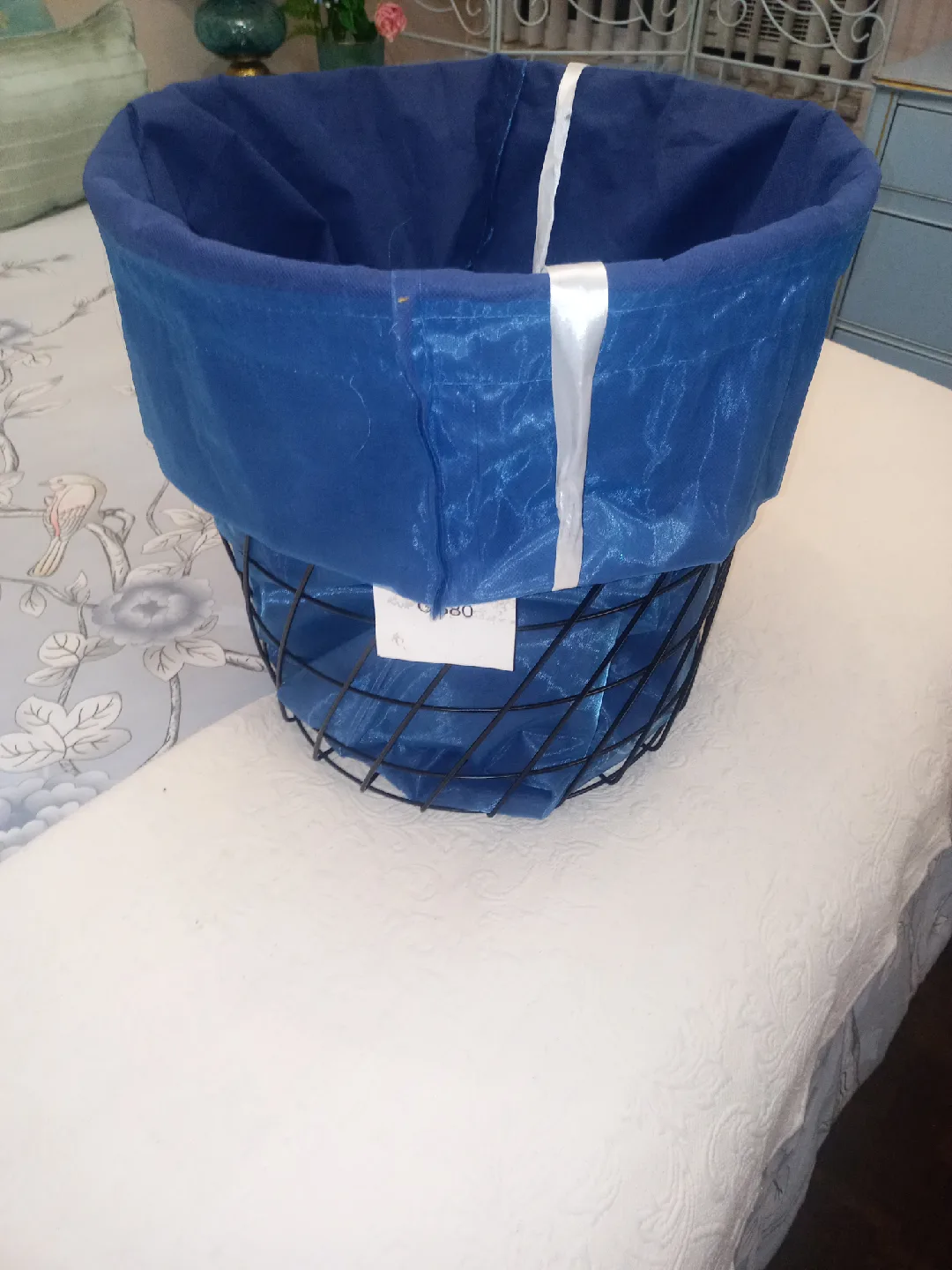 Metal Hamper Basket thumbnail