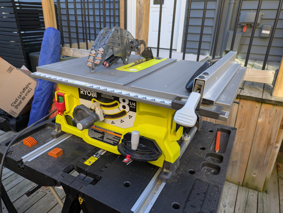 Ryobi RTS08 8 1/4 inch Table Saw