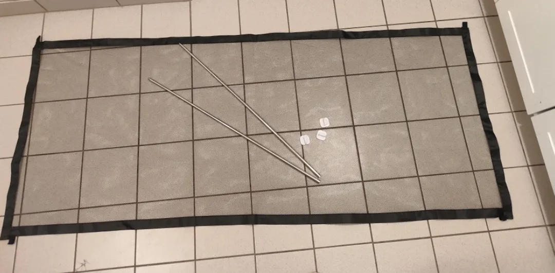 Portable Mesh Pet Gate - 72.64 inch image indicator(2)