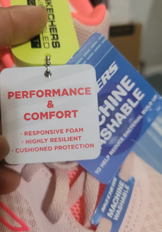 Skechers Max Cushion- Go Walk Arch Fit + Adidas socks image indicator(8)