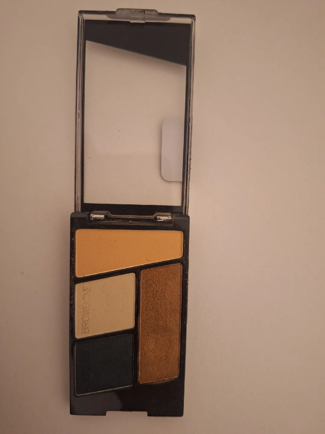 Wet n Wild Color Icon Eyeshadow Quad thumbnail