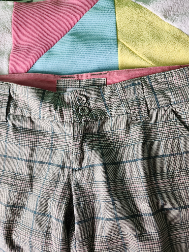 Bluenotes plaid bermuda shorts/capris - photo 3