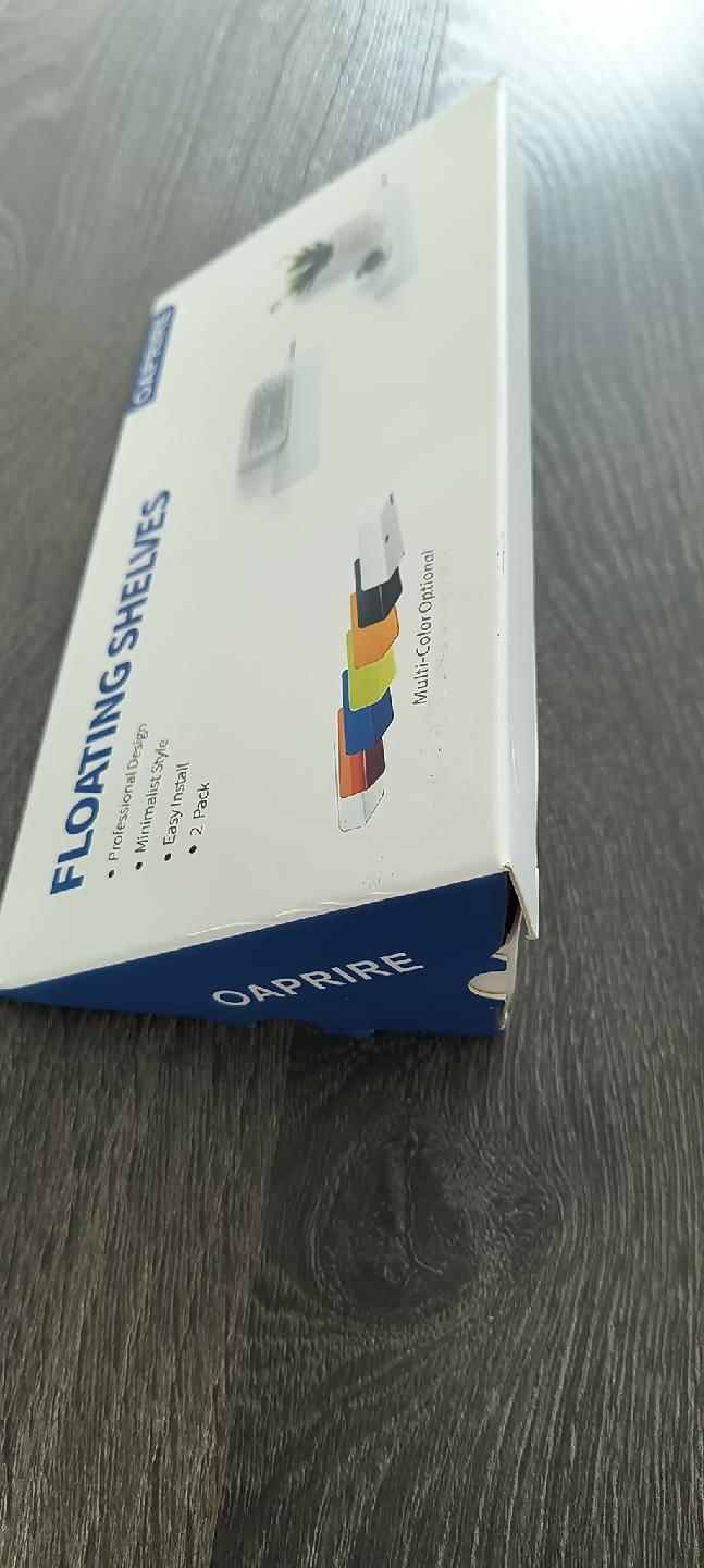 A Brand New Oaprire Floating Shelves - 2 Pack