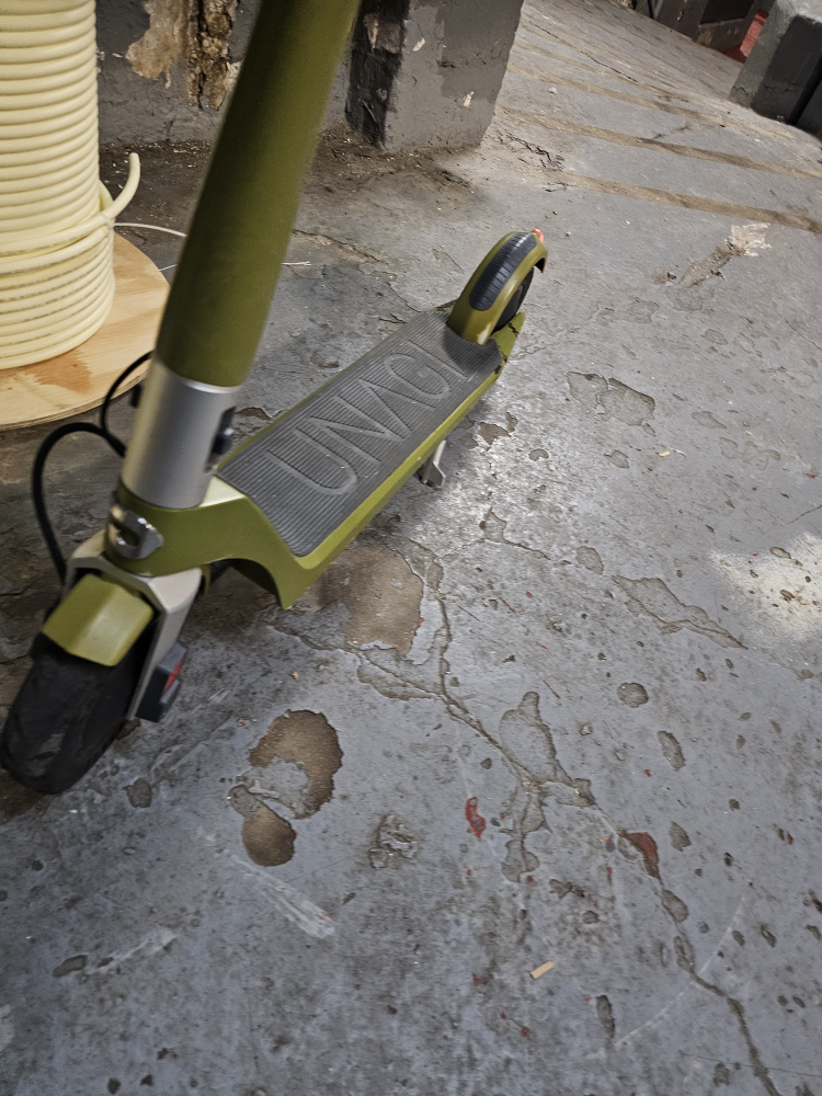 Unagi Electric Scooter - photo 2