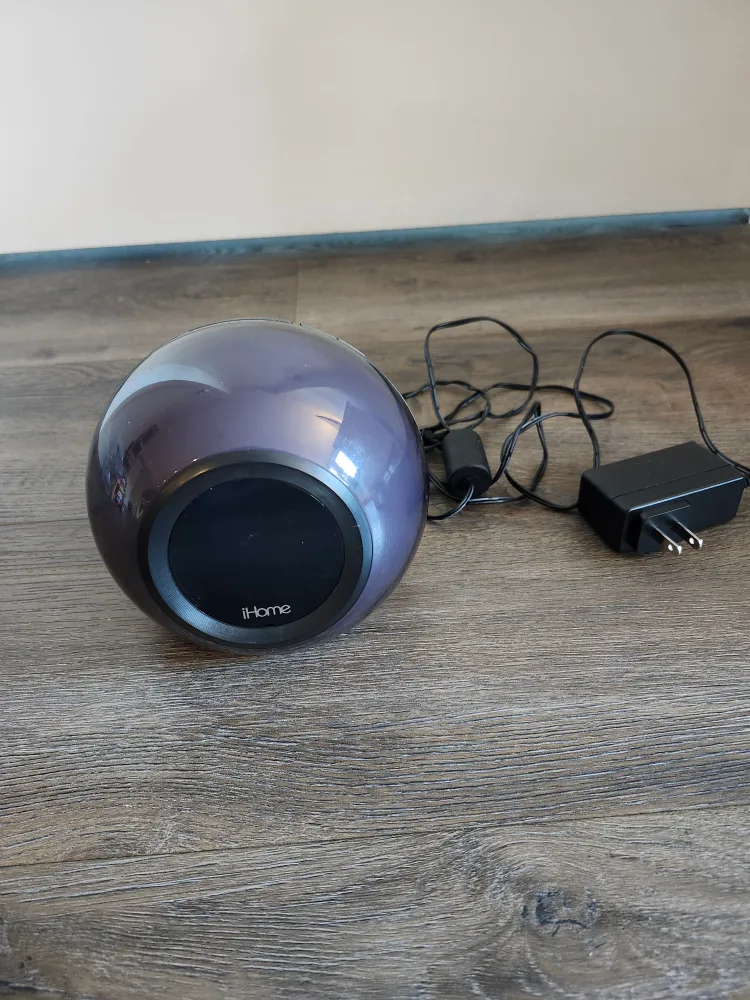 iHome Color Changing Bluetooth Clock Radio 🥕 image indicator(5)