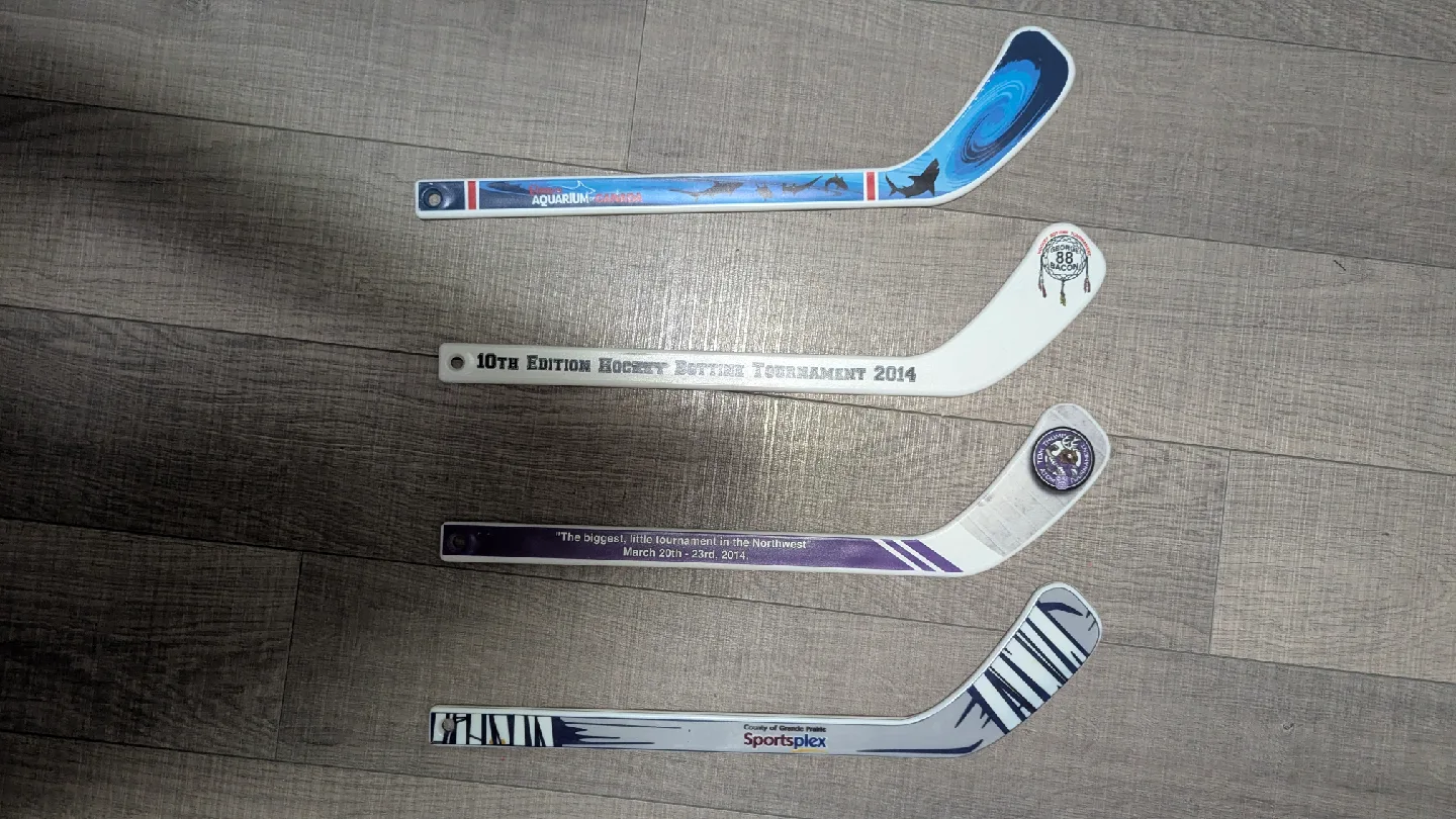 SPECIAL DEAL! Souvenir mini Hockey Sticks