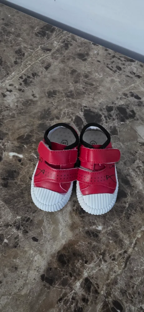 Red Baby/Toddler Sandals - Size 16 image indicator(3)
