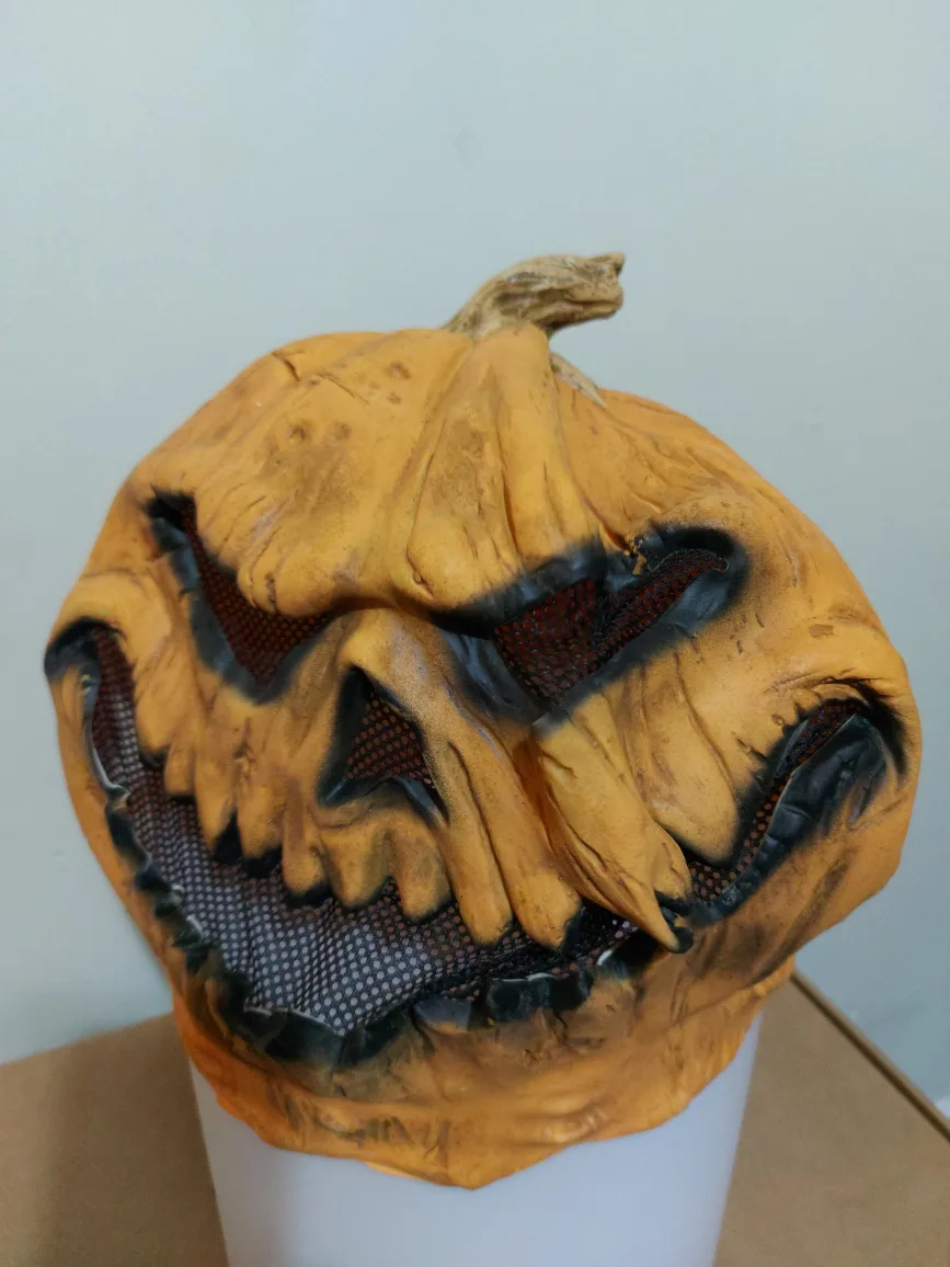 Pumpkin Halloween Mask thumbnail