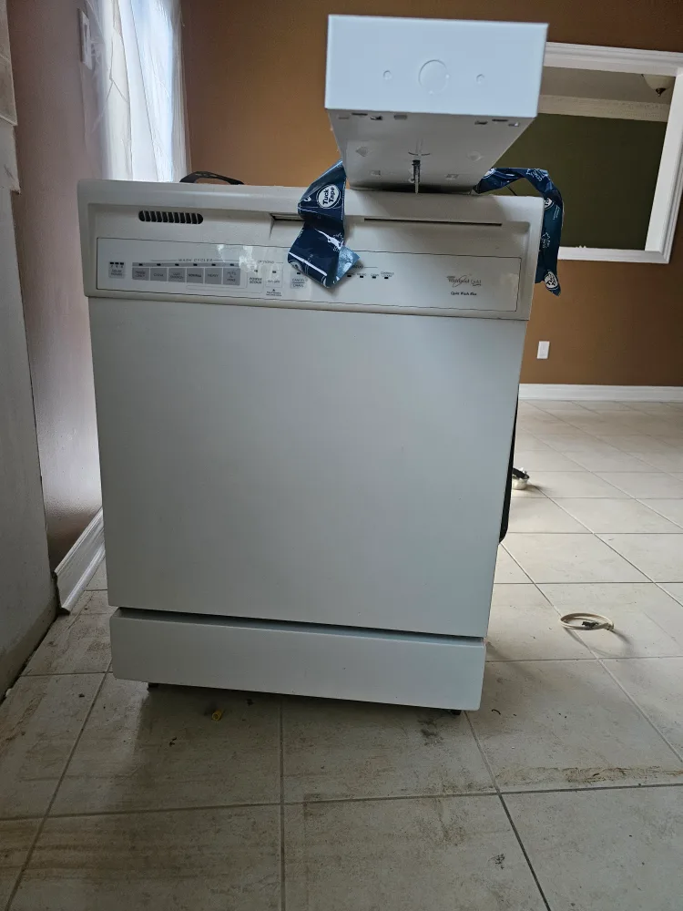 Whirlpool Dishwasher thumbnail