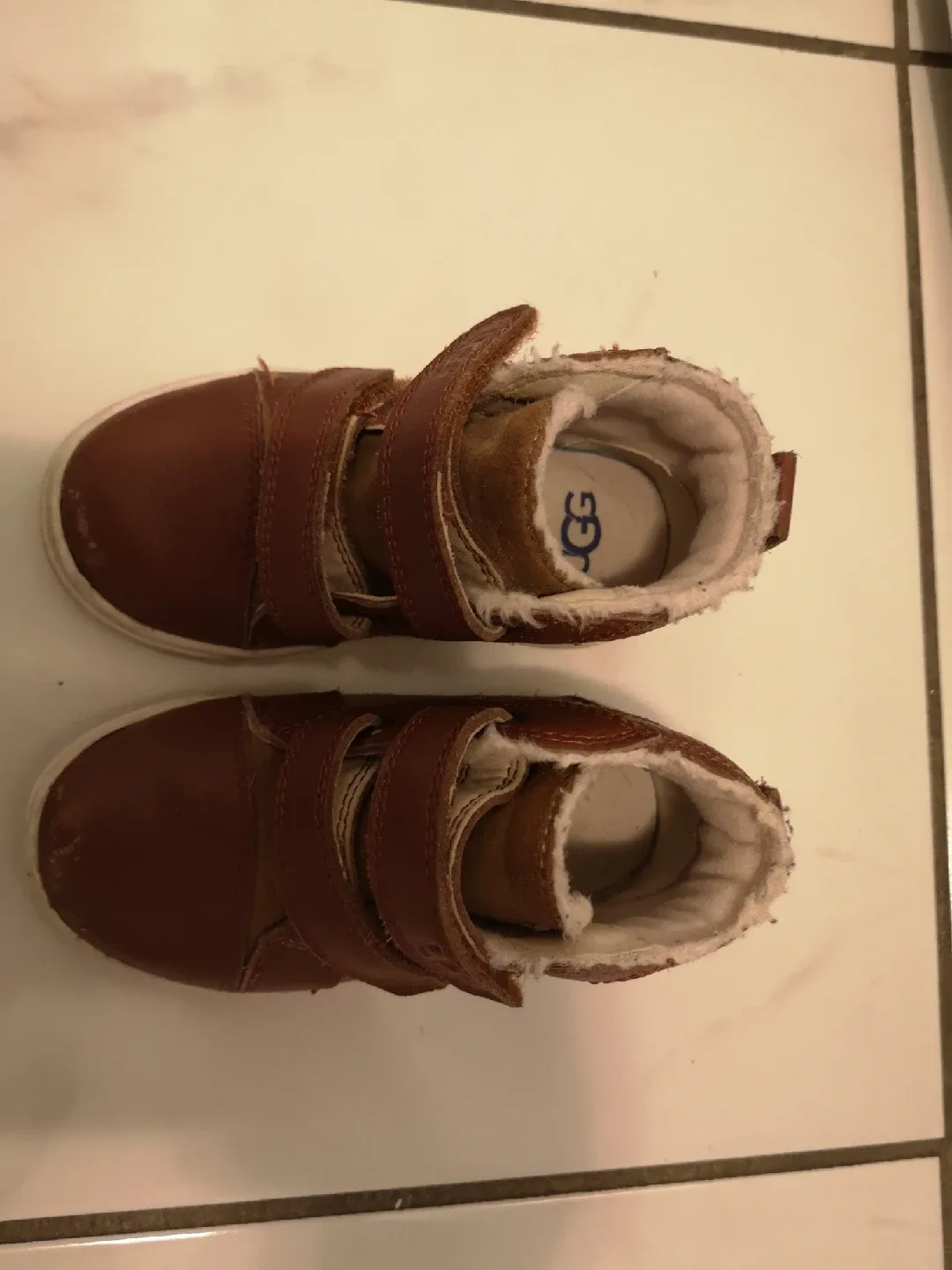 UGG Brown Leather & Suede Ankle Boots - Size 7 image indicator(2)