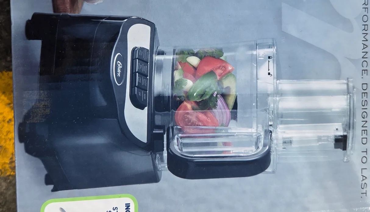 Oster Total Prep 10-Cup Food Processor - Like New! image indicator(4)