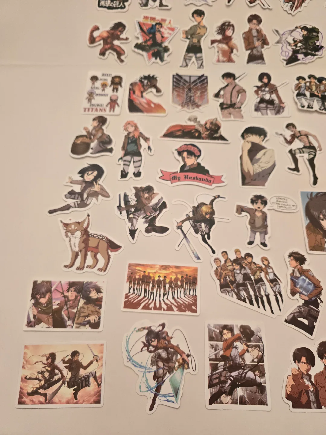 Attack on Titan Vinyl Stickers image indicator(5)