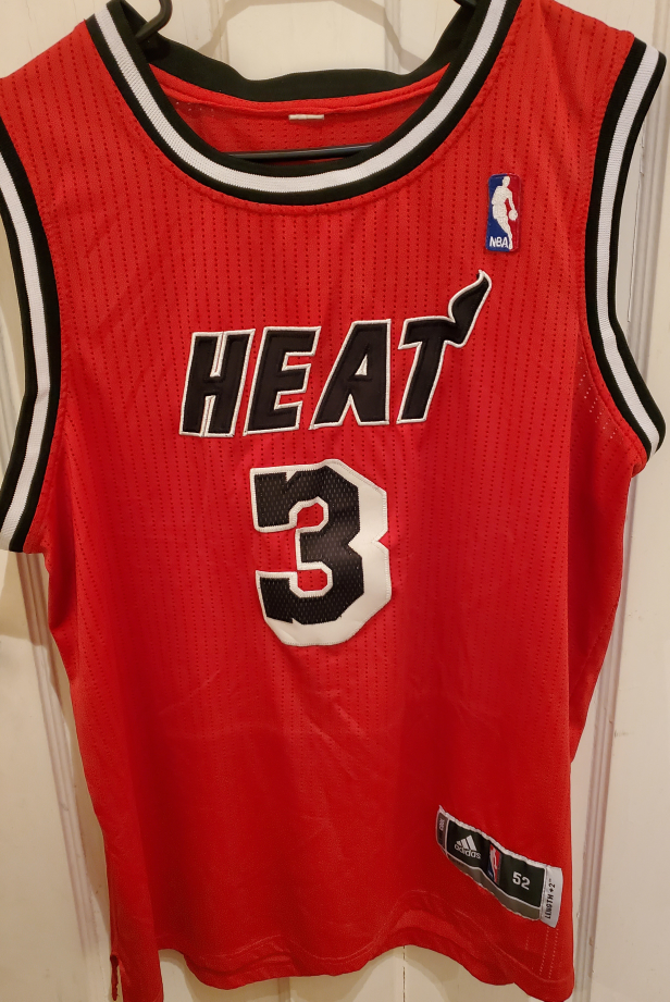 Adidas NBA Miami Heat Dwyane Wade Jersey - Size XL
