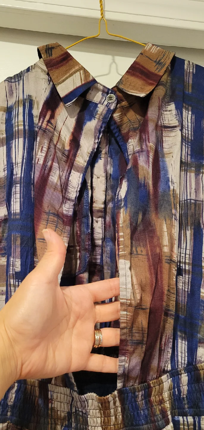 Abstract Print Sleeveless Dress by Akira image indicator(8)