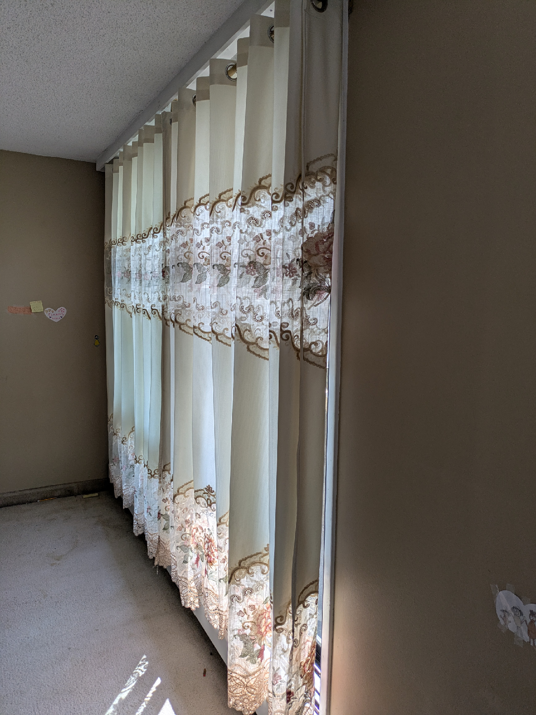 Floral Patterned Curtains - photo 3
