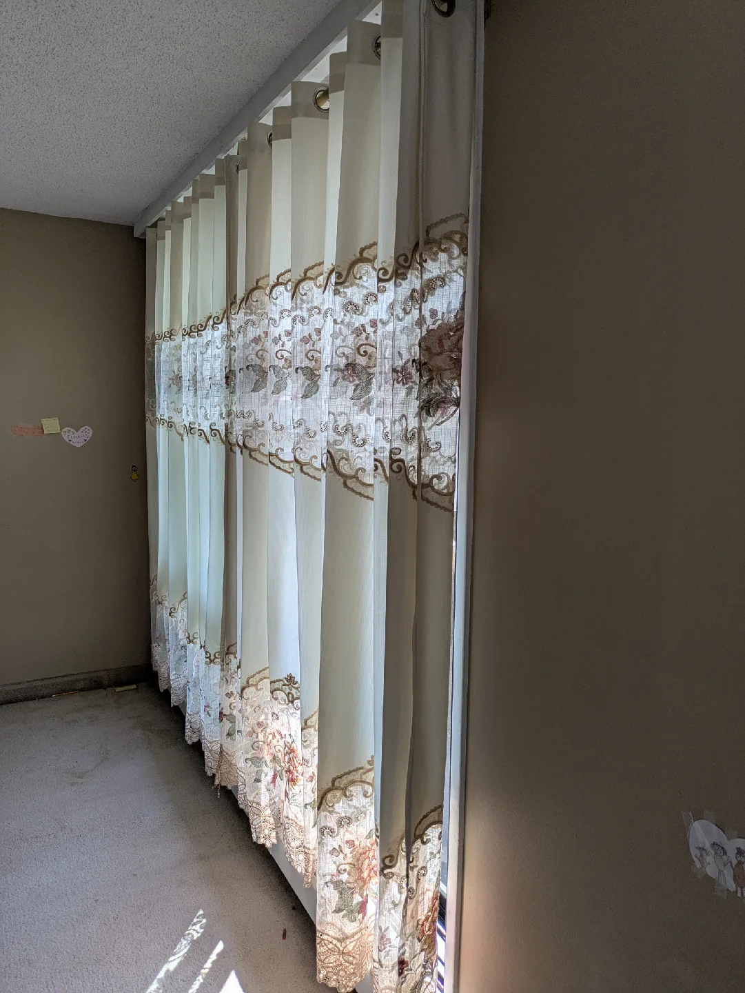 Floral Patterned Curtains image indicator(3)