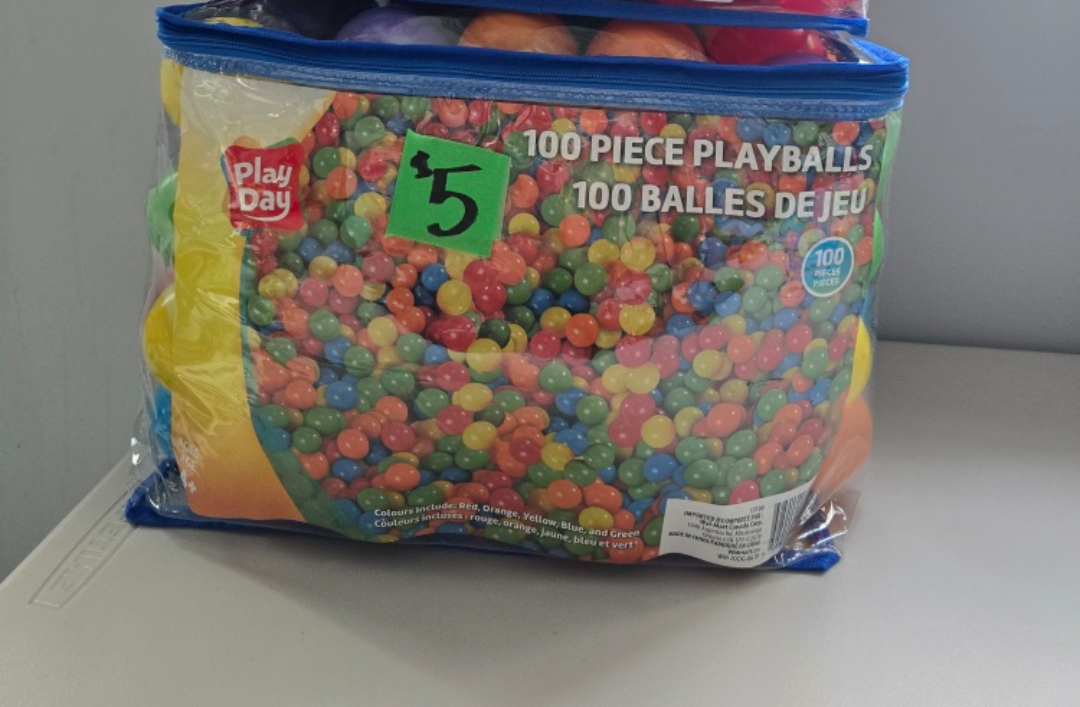 Play Day 100 Piece Play Balls (1 bag available)