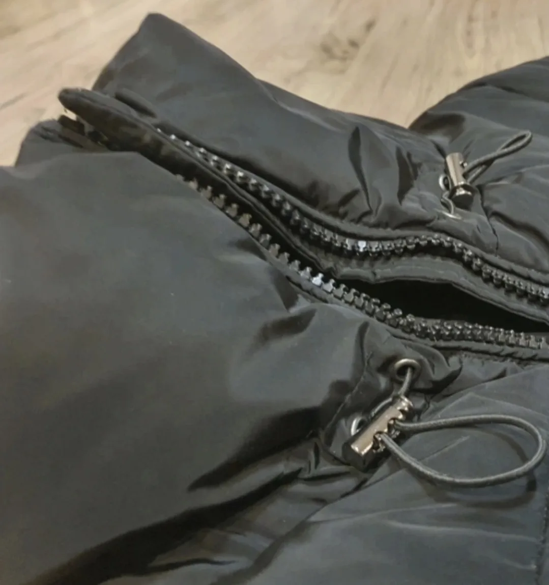 Black Padded Down Coat Great quality image indicator(2)