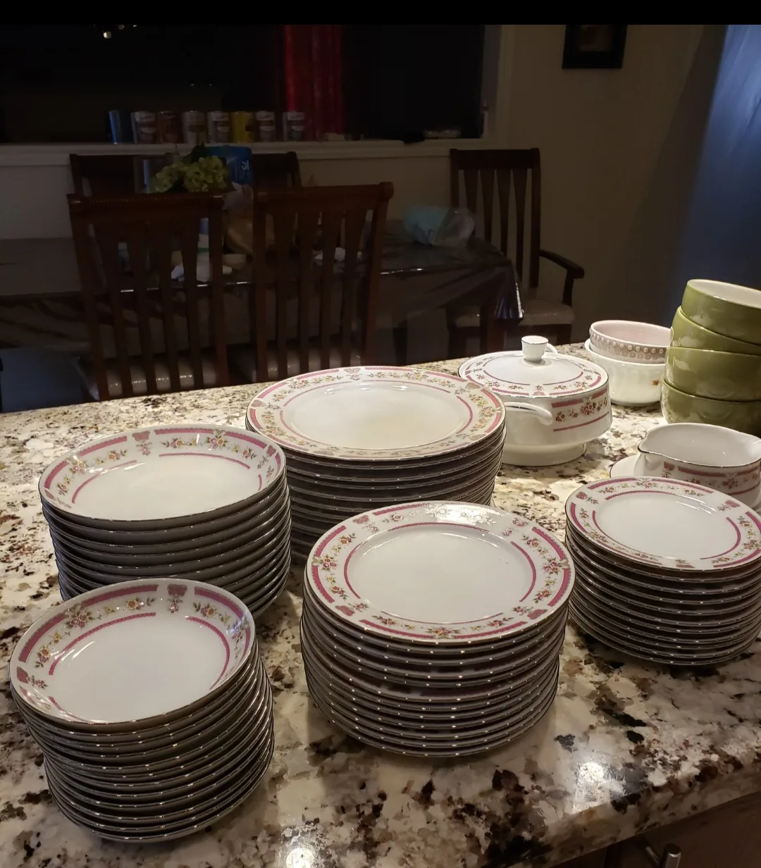 dinnerware set place 12 persons setting image indicator(3)