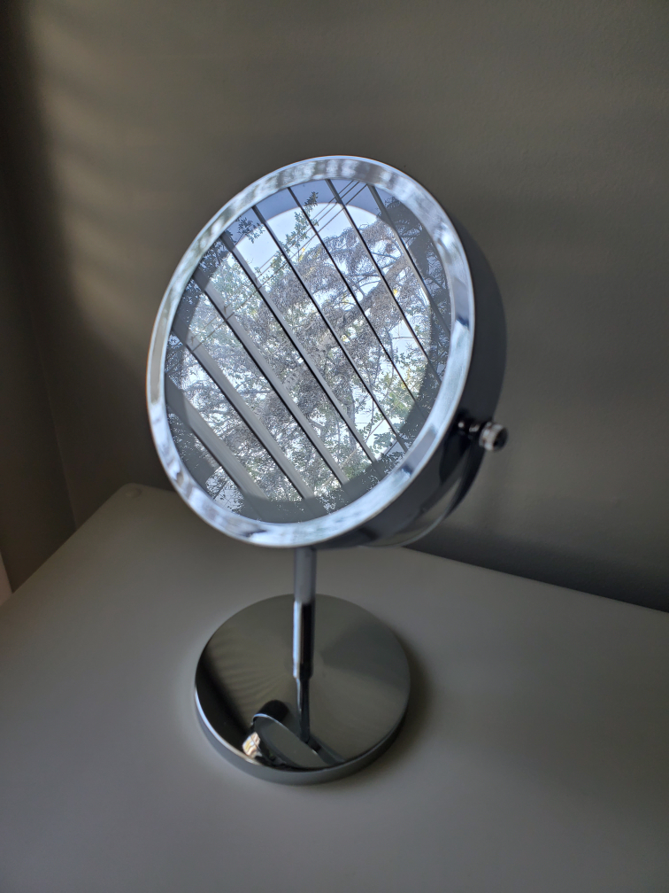 LED Lighted Makeup/Shaving Mirror - photo 2