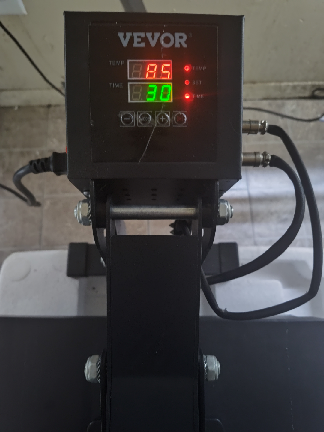 VEVOR 15x15 Heat Press Machine - photo 2