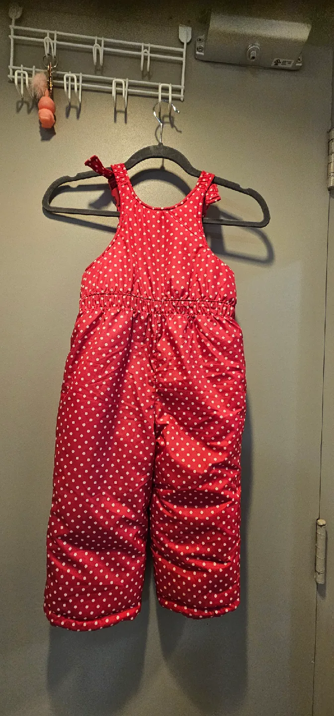 OshKosh B'gosh 3T Red Polka Dot Snowsuit image indicator(5)