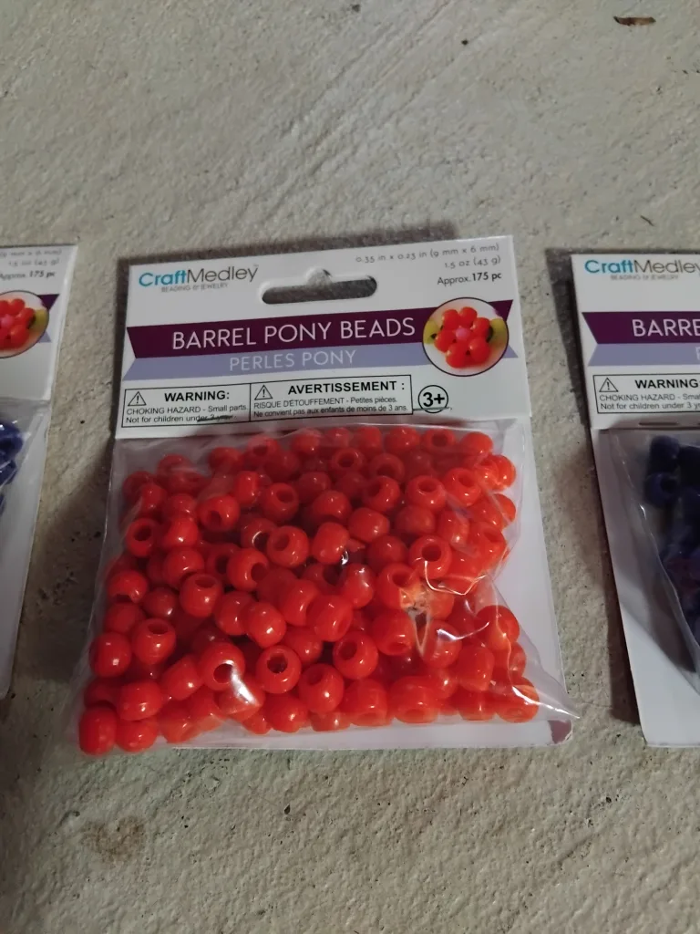 CraftMedley Barrel Pony Beads, Assorted Colours image indicator(2)