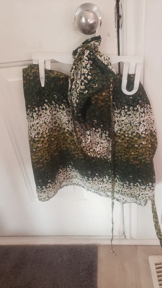 cute 2 piece outfit thumbnail