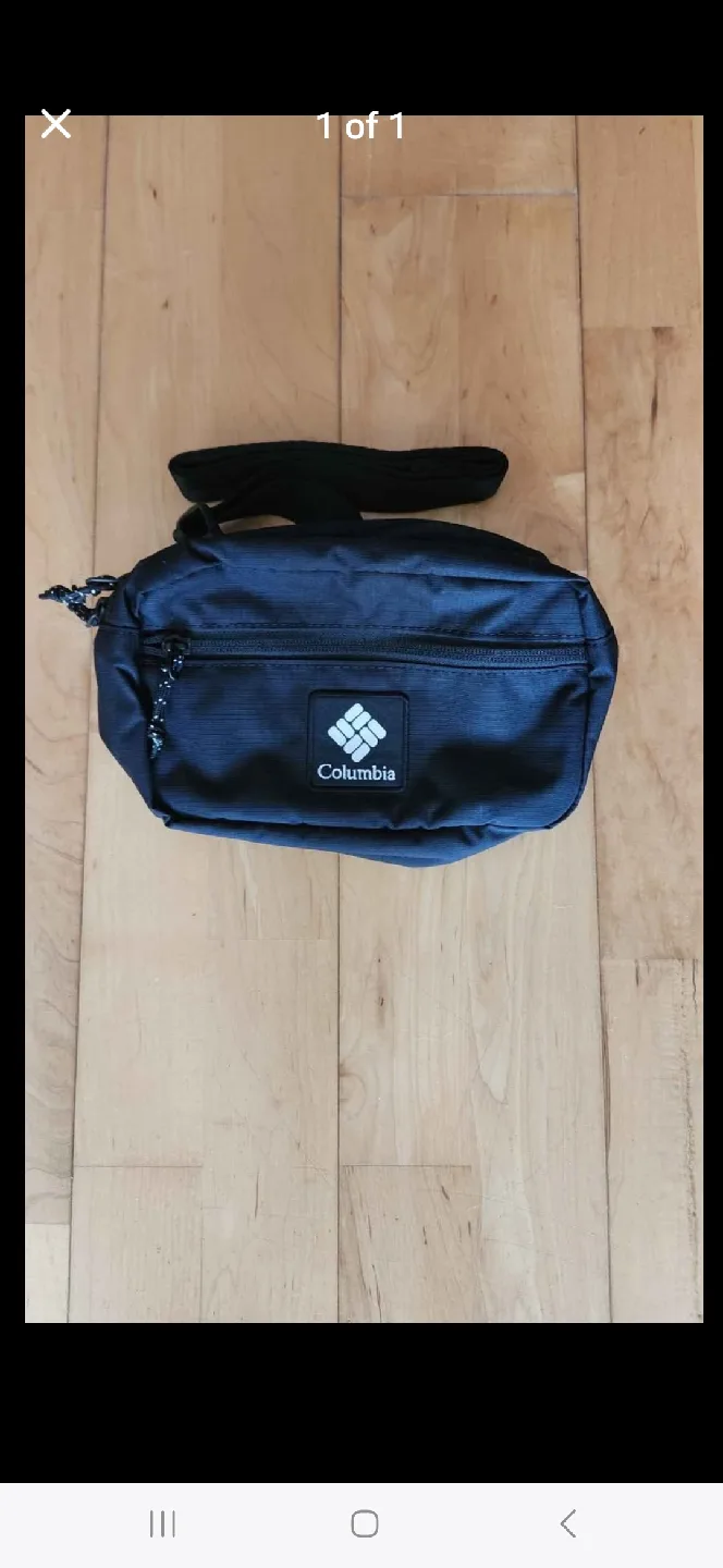 Columbia Black Small Bag/ Fanny Pack thumbnail