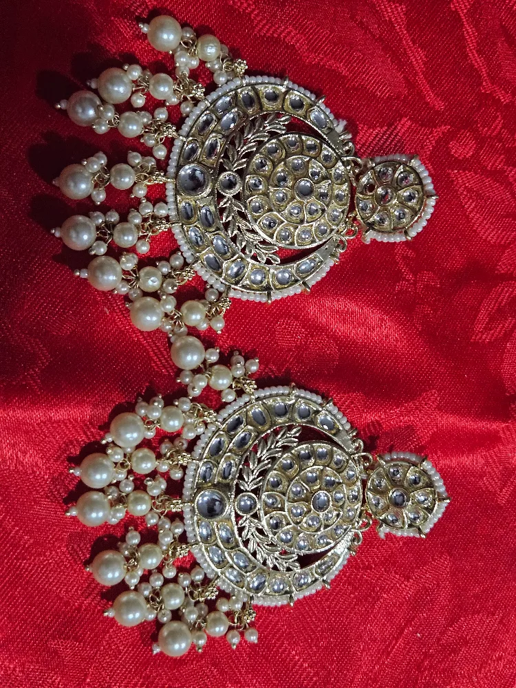 Hand made Pearl & Gold Tone kundan stone   Earrings thumbnail