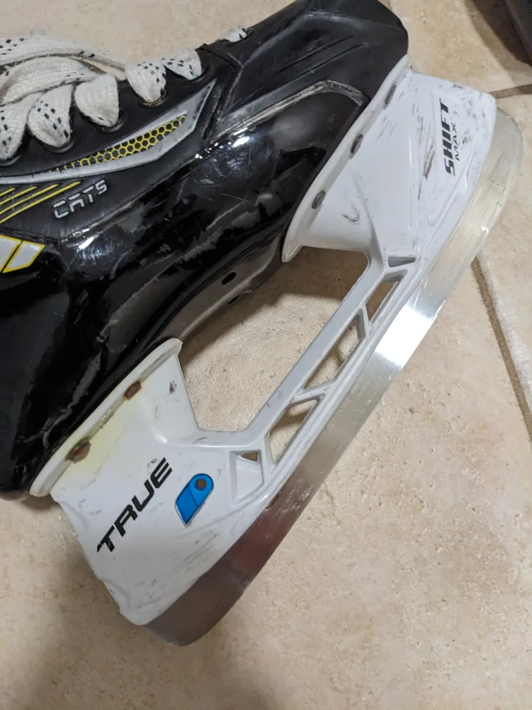 True Catalyst 5 Skates image indicator(2)