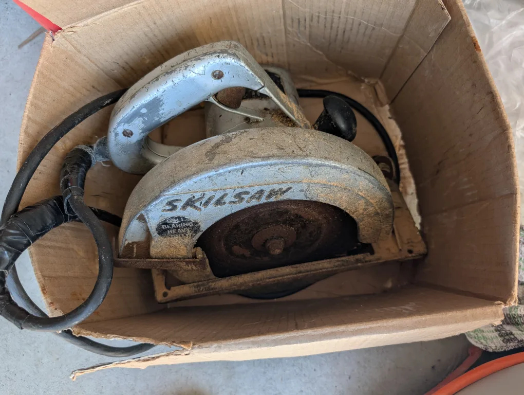 Free Skilsaw Circular Saw 🥕 thumbnail