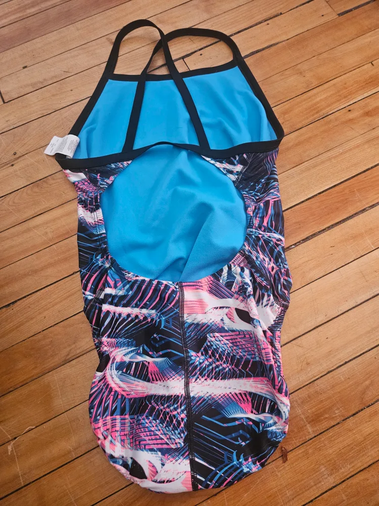 Nike Swimsuit - Size 32 image indicator(2)