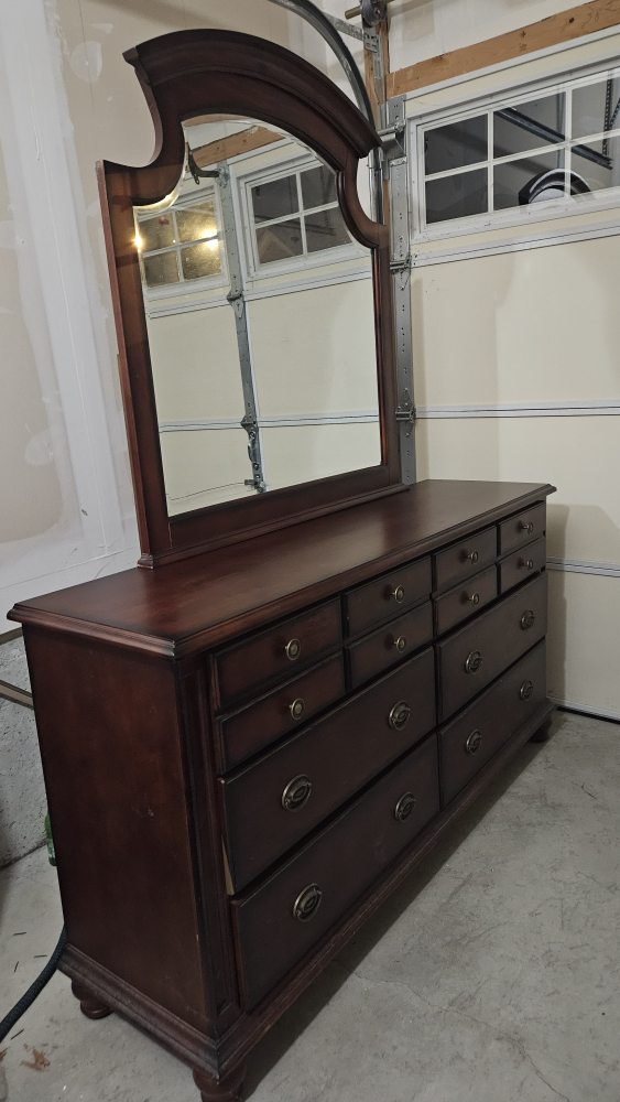 Wood Dresser with Mirror - Solid Wood - photo 3