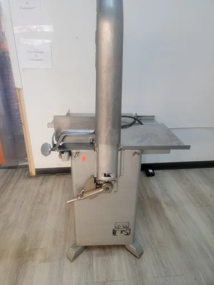 Biro Model 33 industrial meat cutter Food Equipment image indicator(5)