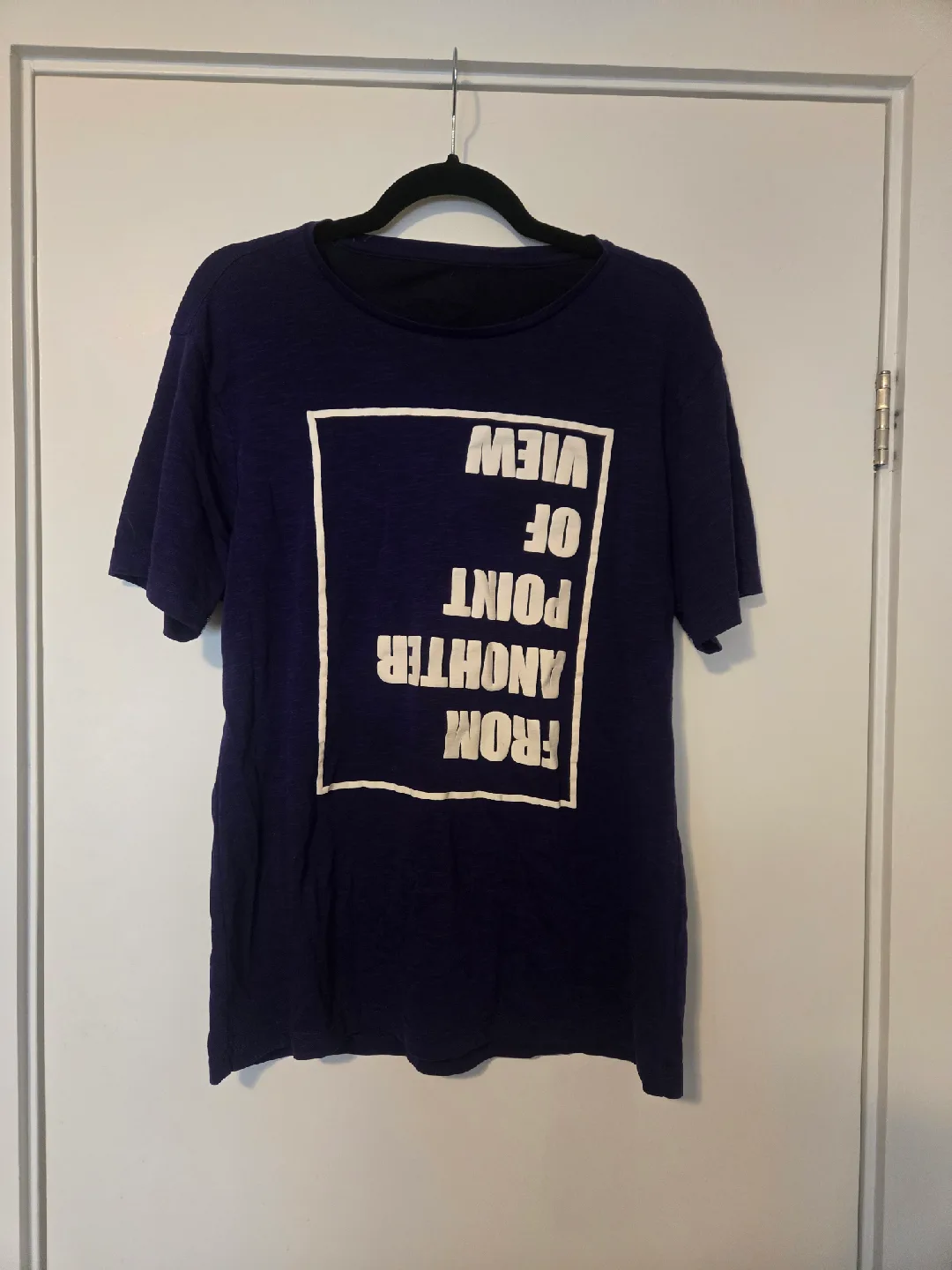 Engine Graphic T-Shirt - Navy Blue