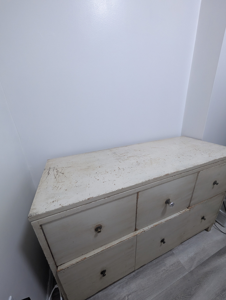Vintage White 5-Drawer Dresser - photo 2