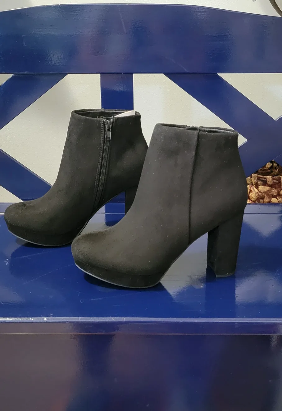 Brand New Black Ankle Boots, Size 7.5 image indicator(4)