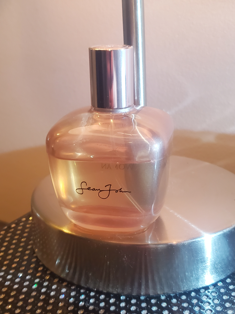 Sean John- Unforgivable Woman 75ml