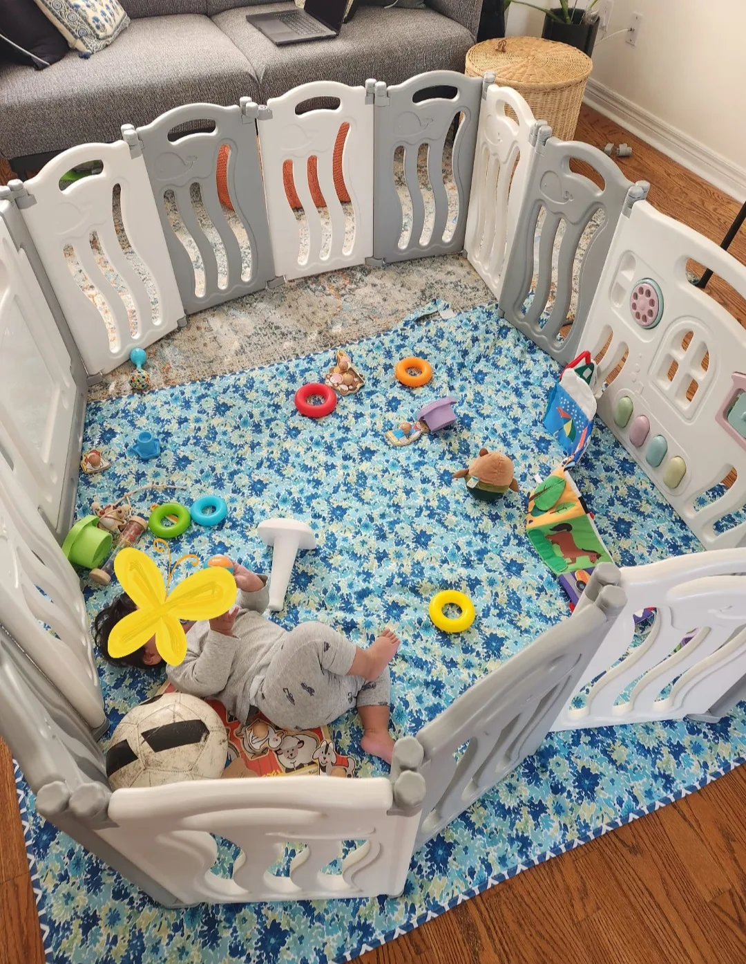 Gupamiga Baby Playpen - Grey & White