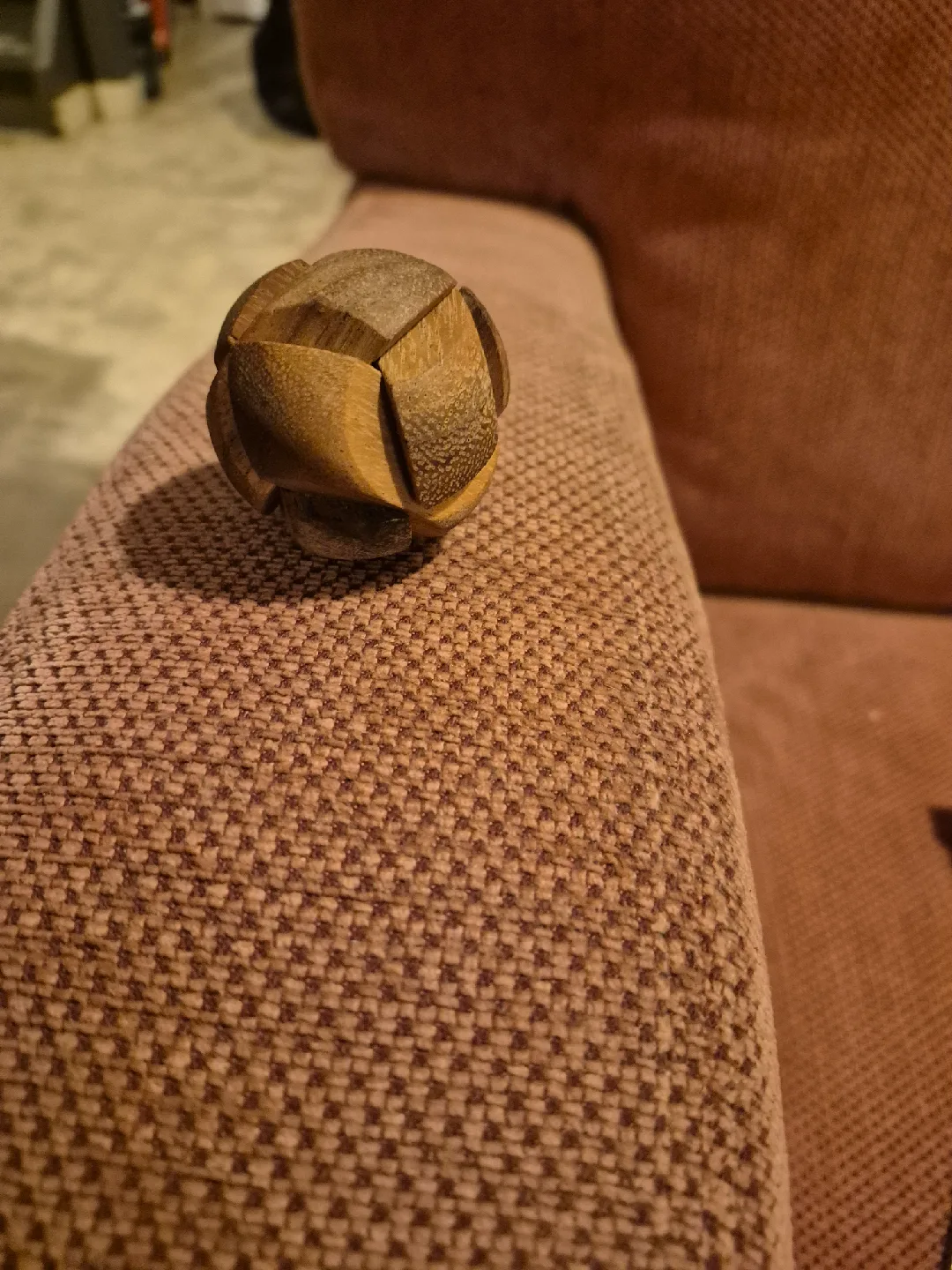 Wooden Burr Puzzles Set w/ Box image indicator(4)