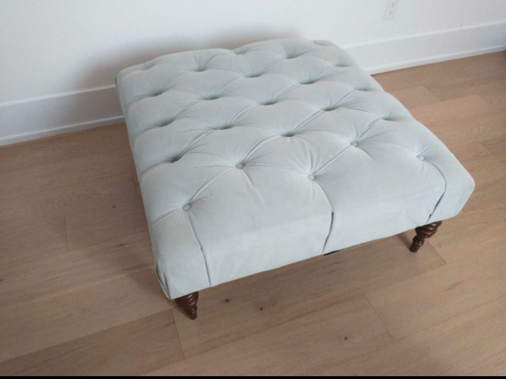 Ottoman / Coffee Table - photo 2