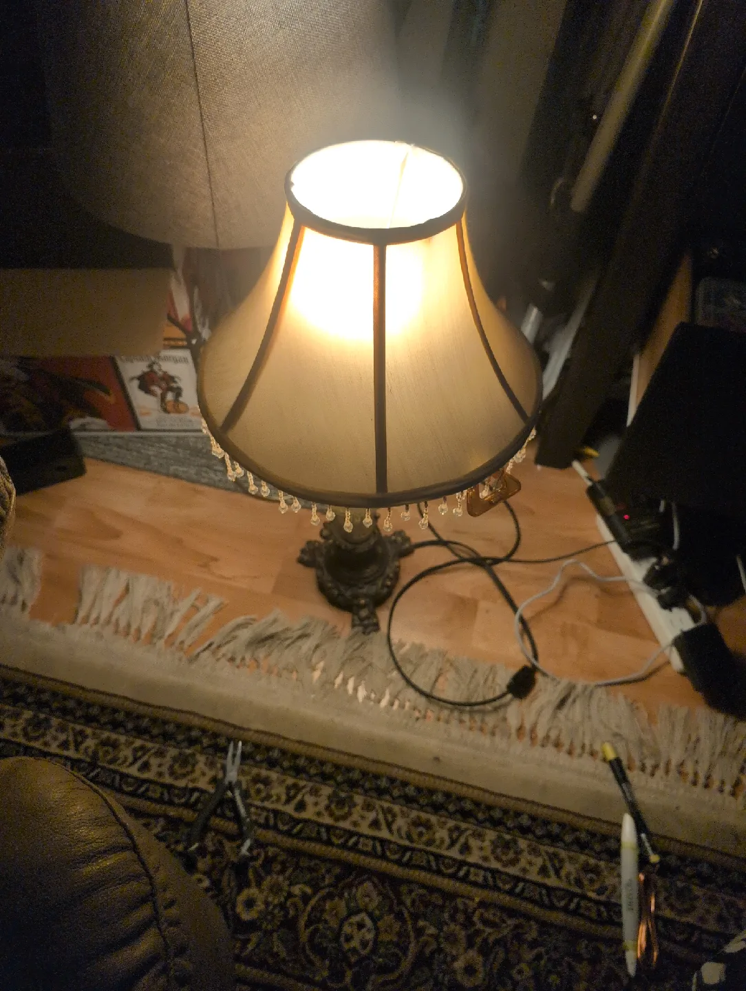 Vintage Style Table Lamp image indicator(3)